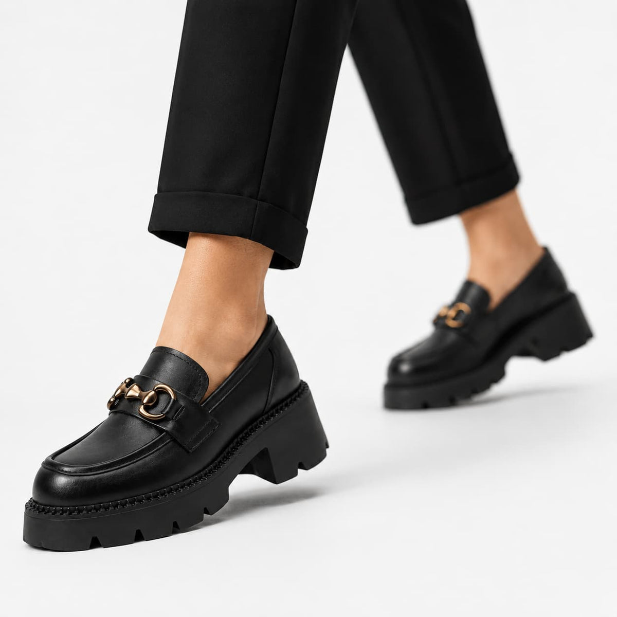 Mocassins En Cuir À Talons Et Mors