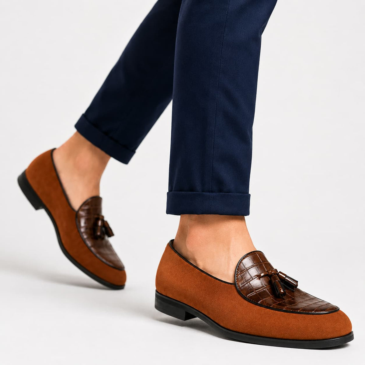 Mocassins À Glands En Daim Avec Torsade En Cuir