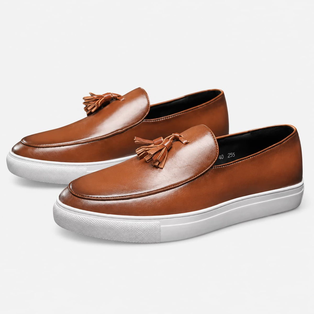 Mocassins À Glands En Cuir Lisse Respirant
