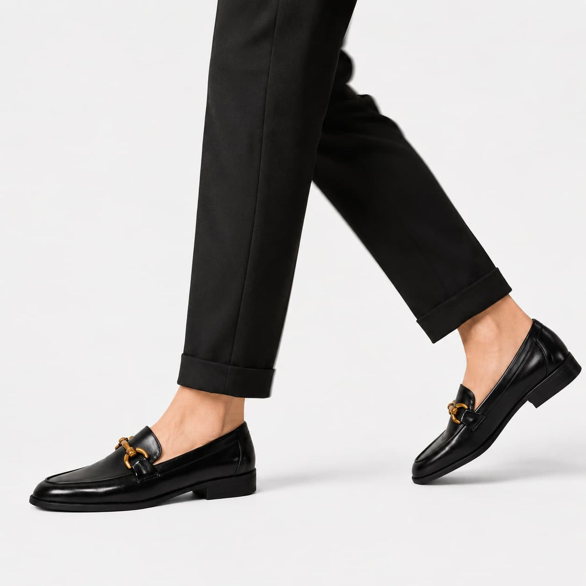 Mocassins Noirs En Cuir Verni À Talons Pour Femmes