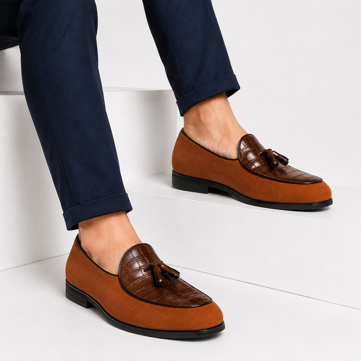 Mocassins À Glands En Daim Avec Torsade En Cuir