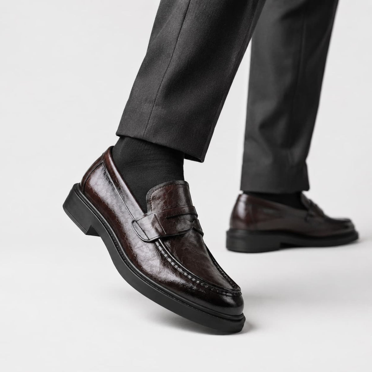 Mocassins Pour Homme En Cuir Véritable De Couleur Marron