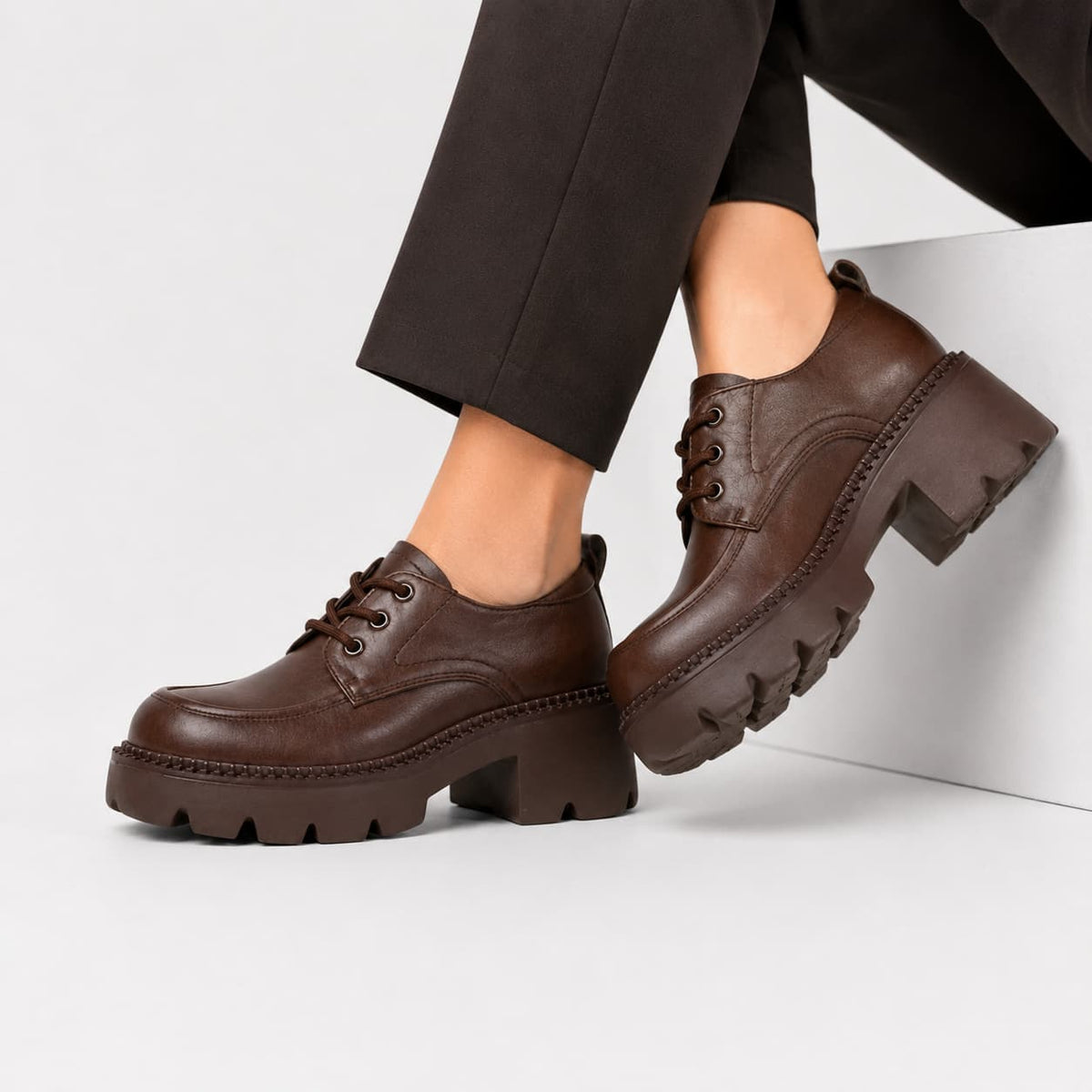 Mocassins À Plateforme En Cuir Marron Pour Femmes